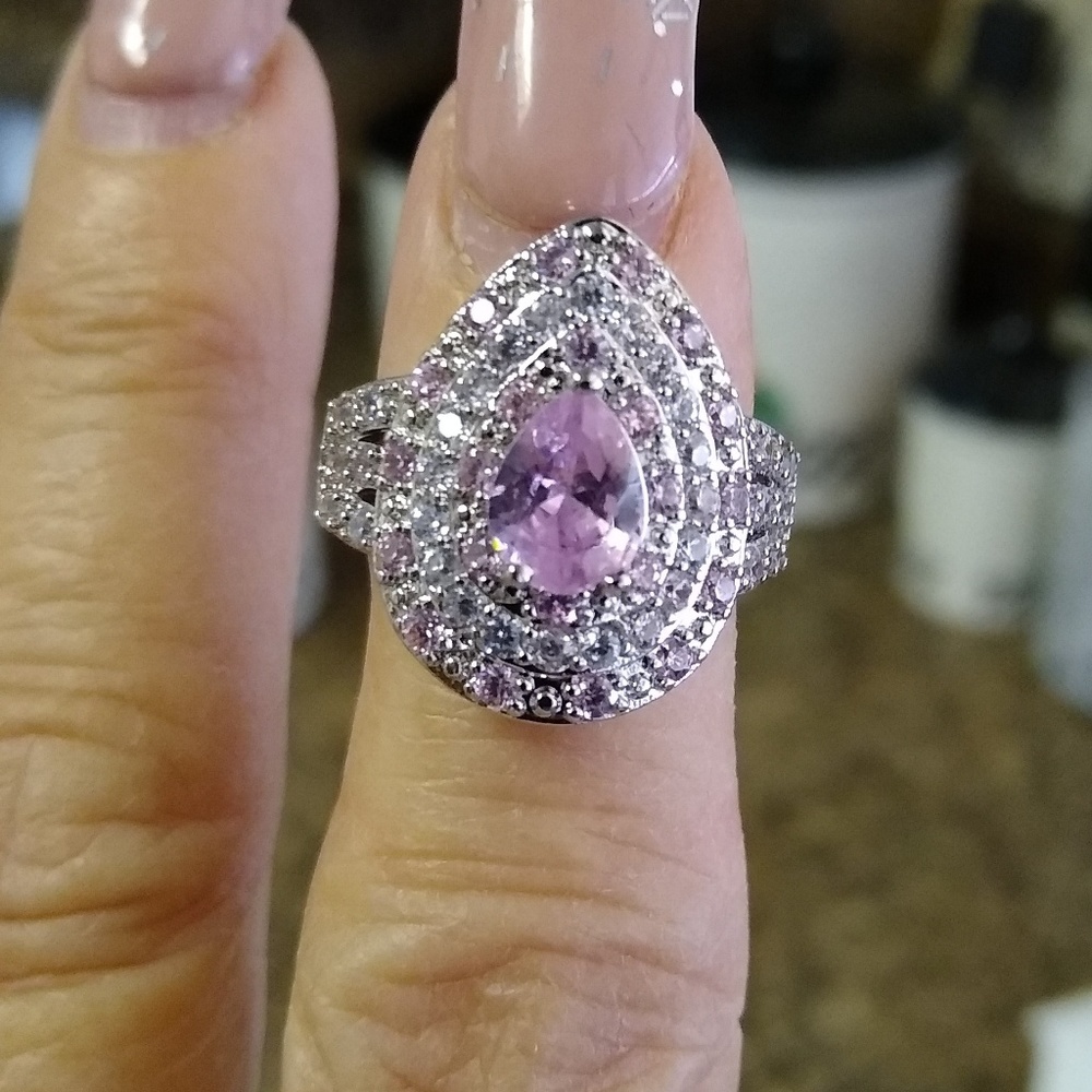 COPY - NWT PINK & WHITE SAPHIRE RING - Picture 2 of 8